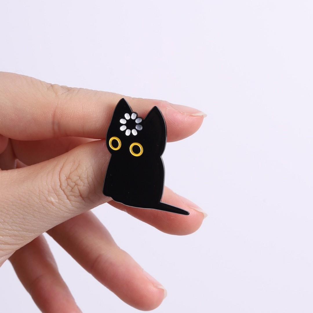 Pin de esmalte de gato negro l - Tech Accessories Backpack reseña y precio
